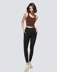 High-Rise Leggings With Side-Pockets - Black