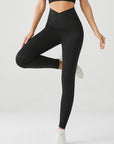 Embrace High Rise V-Waist Leggings - Black