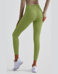 High-Rise Essential Leggings - Green