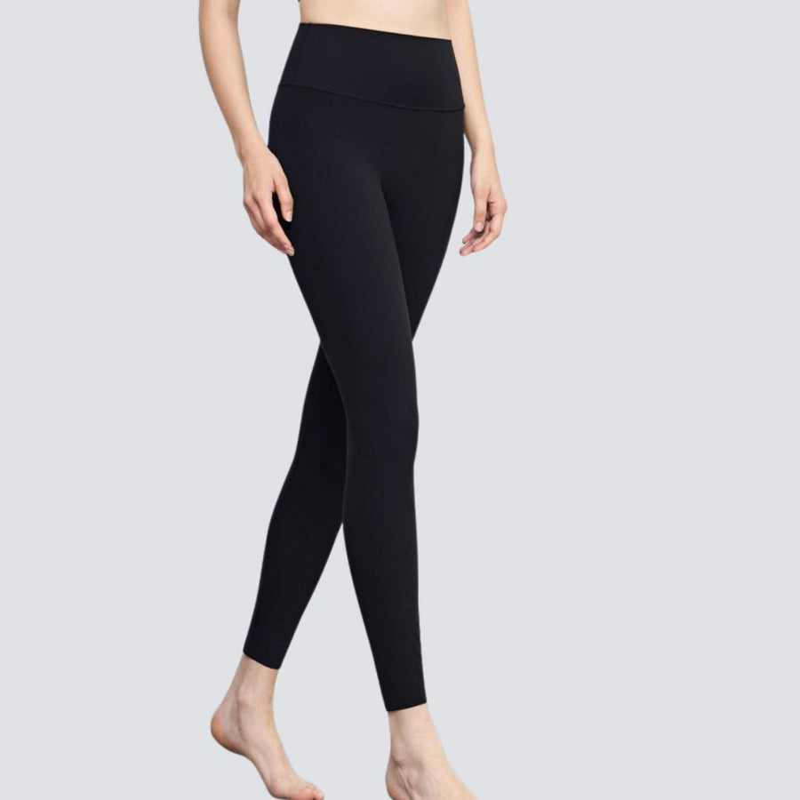 One-Size-Fits-All Leggings - Black