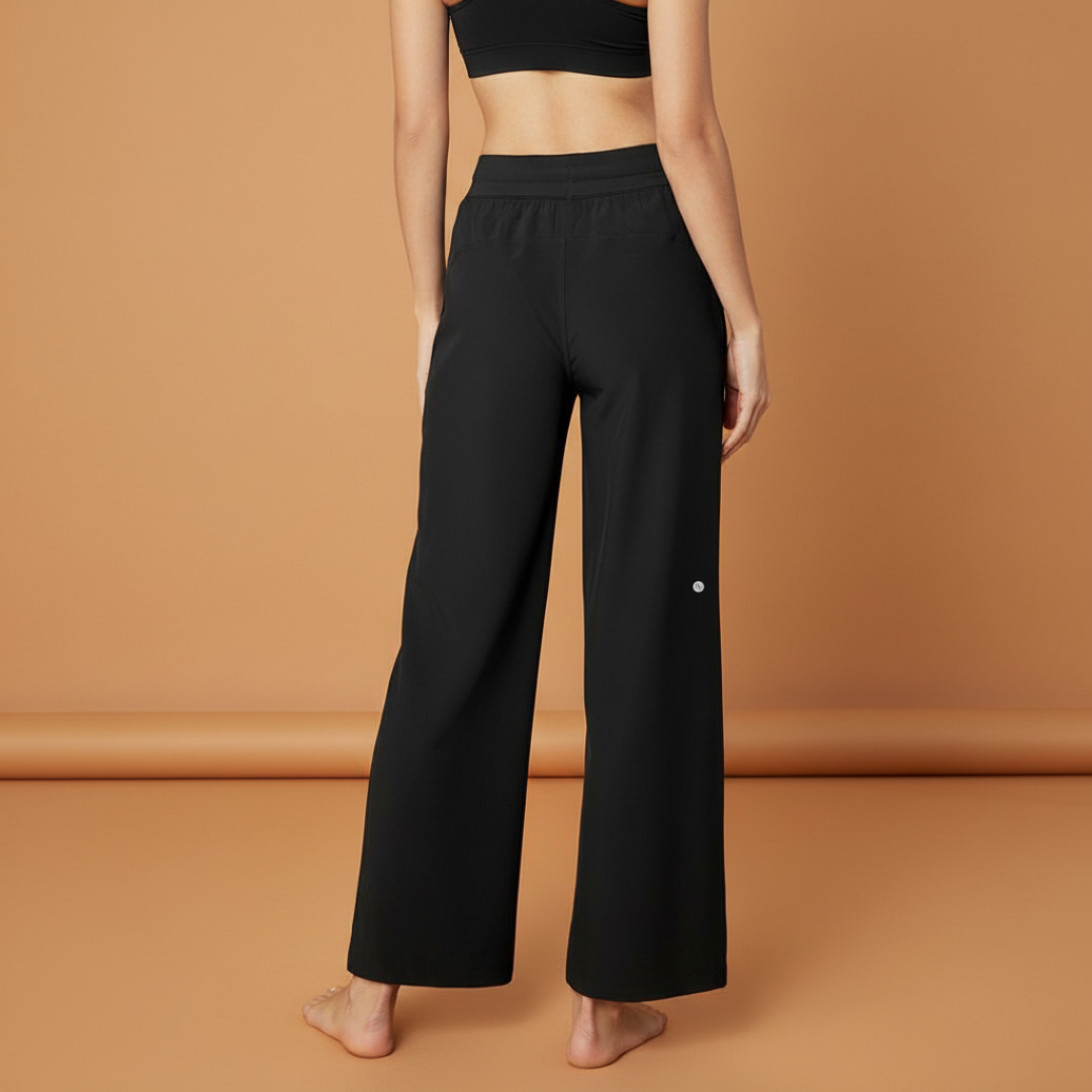 Essential Wide Legged Yoga Pant - Black