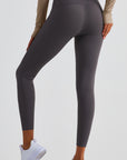 High-Rise Essential Leggings - Dark Grey